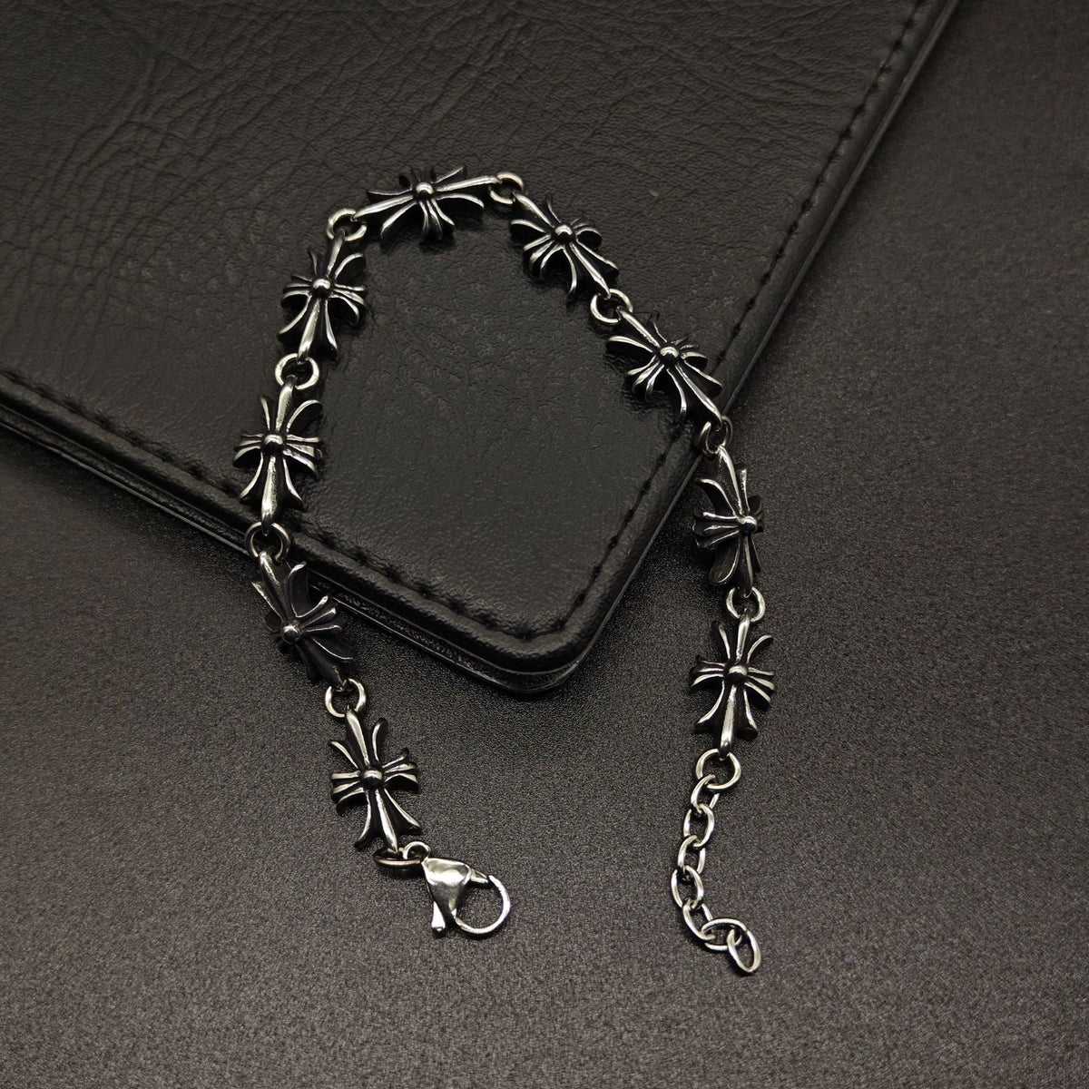 Chrome Hearts Retro Cross Flower Classic Bracelet